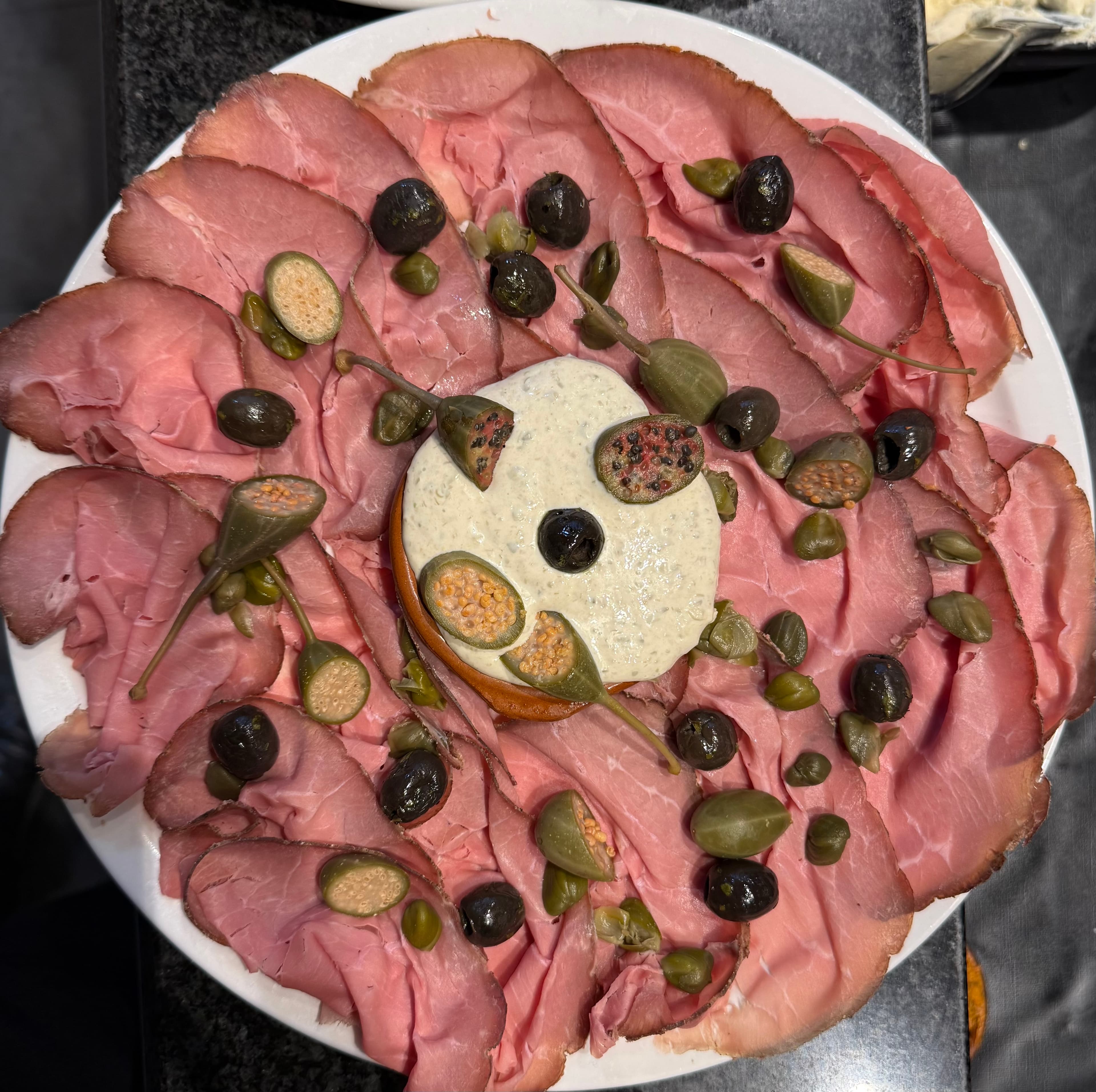 Vitello Tonnato Platte